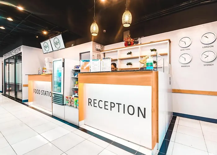 Hostel Nomad's Hub - Value Co-living Cebu