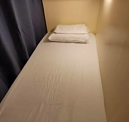 Nomad's Hub - Value Co-living *