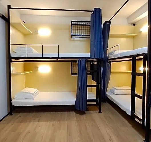 Nomad's Hub - Value Co-living *
