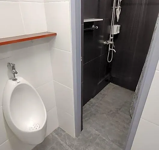Nomad's Hub - Value Co-living * Cebu